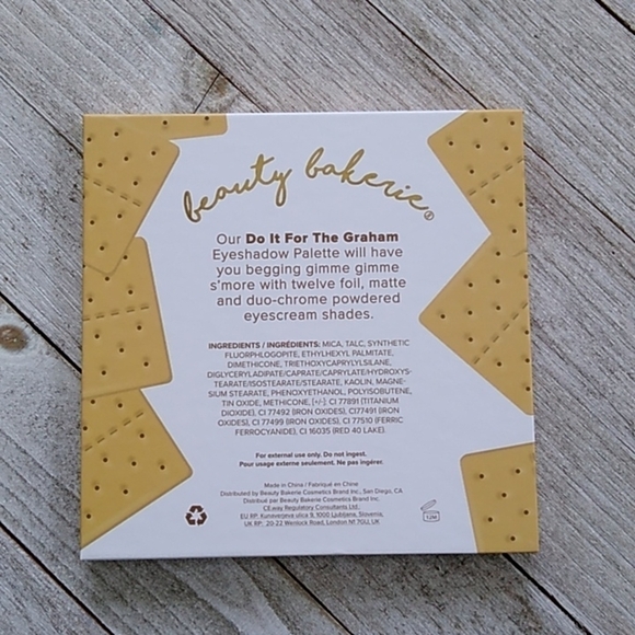 NEW Beauty Bakerie Do It For The Graham Eyeshadow Palette - Picture 6 of 13